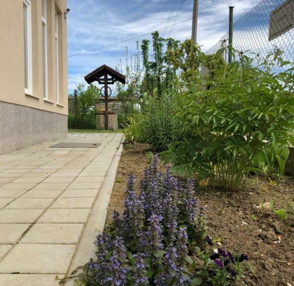 וילה דלוקס חדר שינה 1, Villa Jerman