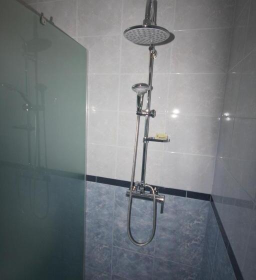 וילה דלוקס חדר שינה 1, Villa Jerman