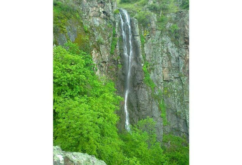 スリーベッドルーム ヴィラ, Yustina Villas Guest House