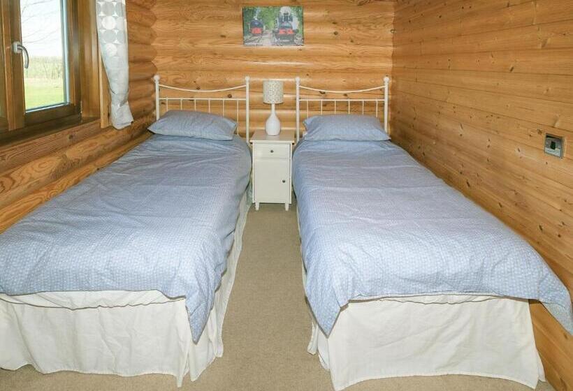 2间卧室的房子, Laxfield Lodges