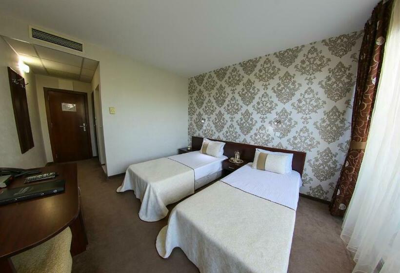 غرفة إقتصادية, Spa Terma