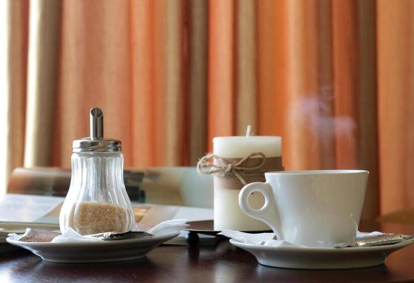 غرفة قياسية مزوَّدة بشُرفة, Spa Terma