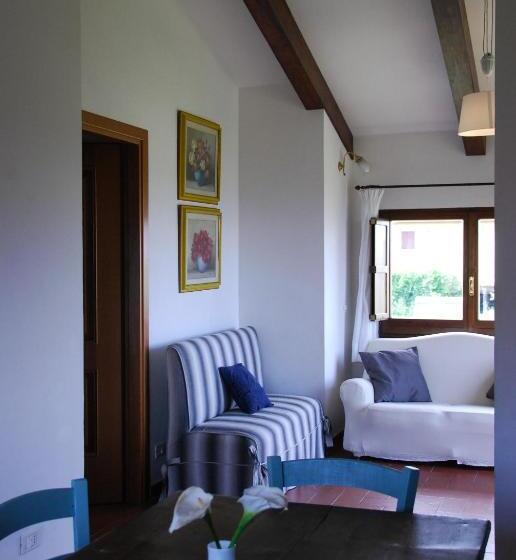 דירת שלושה חדרים, Agriturismo Cabbiavoli