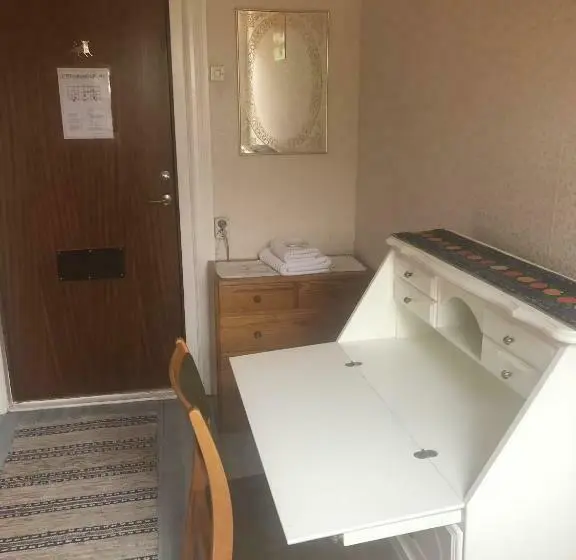 Ortak Banyolu Tek Kişilik Standart Oda, Billingehill Bed&breakfast