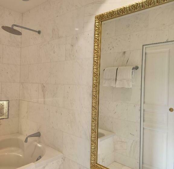 Люкс Повышенной Комфортности, Château De Brinville