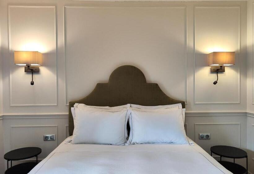 Номер Стандарт, Château De Brinville