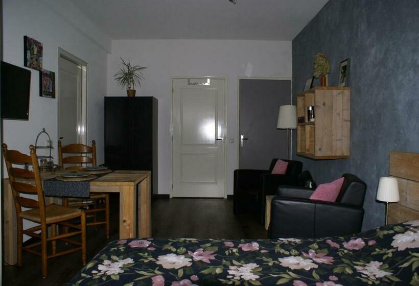 Номер Стандарт, Bed And Breakfast Gasteren