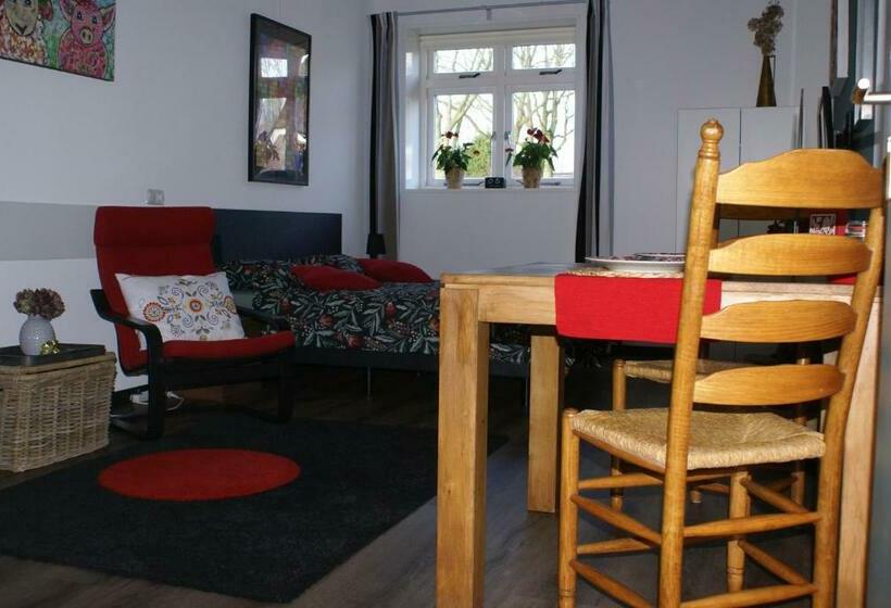 Номер Стандарт, Bed And Breakfast Gasteren