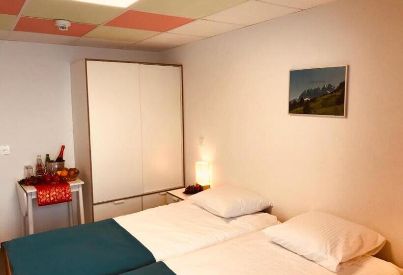 غرفة سوبيريور مطلة على الجبل, Chalet Montriond   Bike & Ski