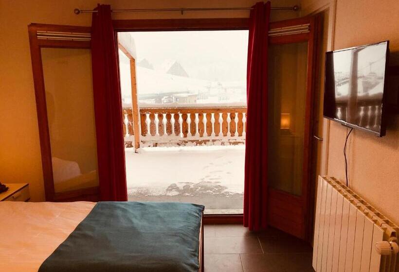 غرفة سوبيريور مطلة على الجبل, Chalet Montriond   Bike & Ski