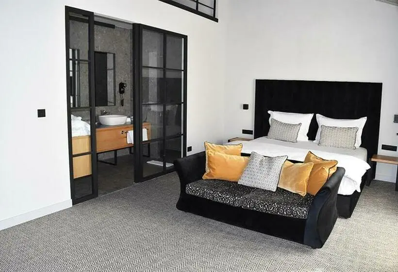 Suite Deluxe, Chateau Copsa Complex