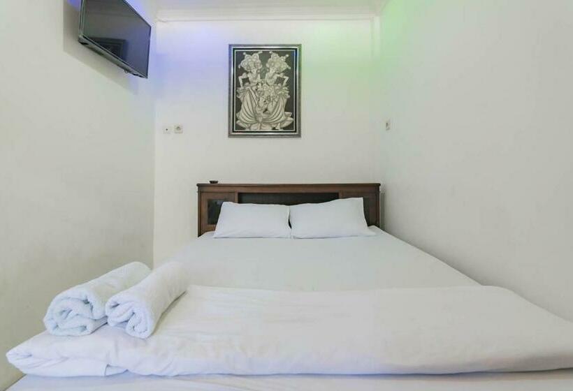 Номер Стандарт, Erika Homestay Mitra Reddoorz