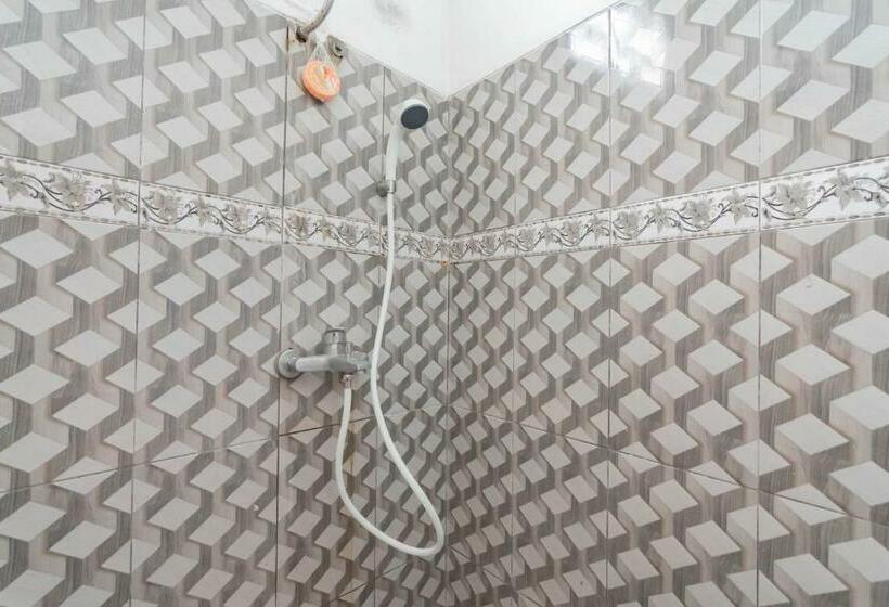 Номер Стандарт, Erika Homestay Mitra Reddoorz