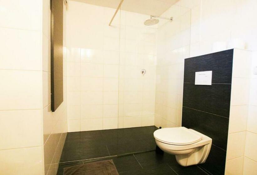 스탠다드 방갈로, Landpension Bocka