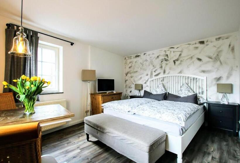 스탠다드 방갈로, Landpension Bocka