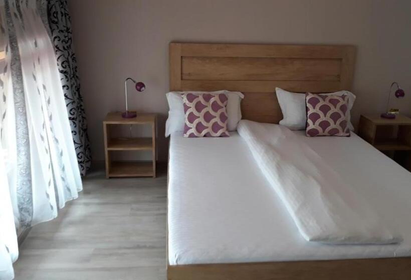 Трехместный Номер Superior, La Tusi Lovrin