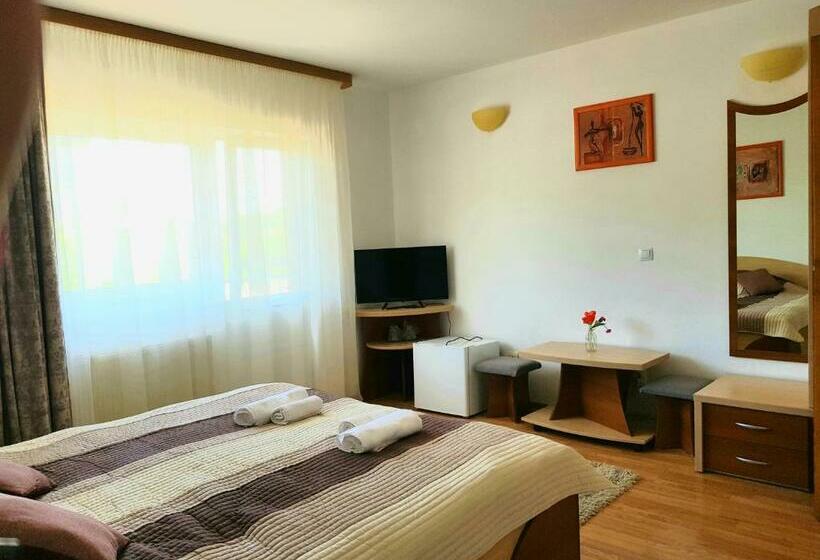 Номер Стандарт, Pensiunea Redabel