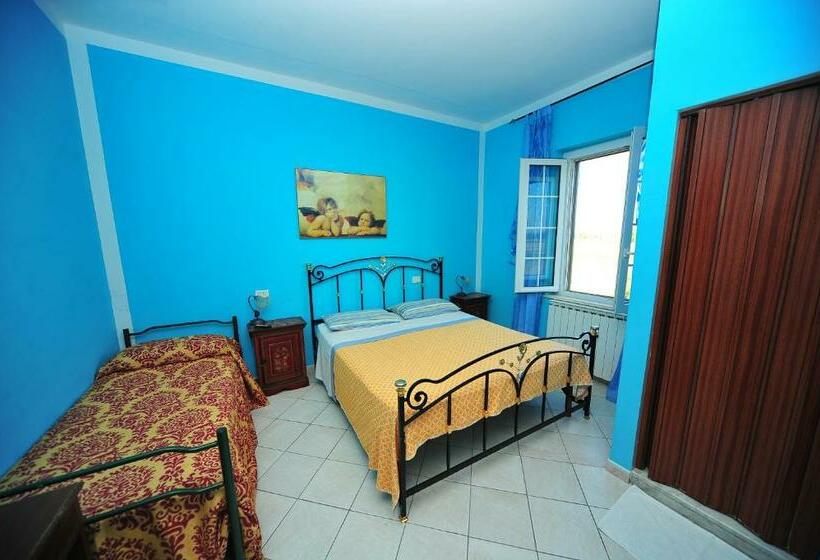 スタンダードトリプルルーム, Torre Quadrana