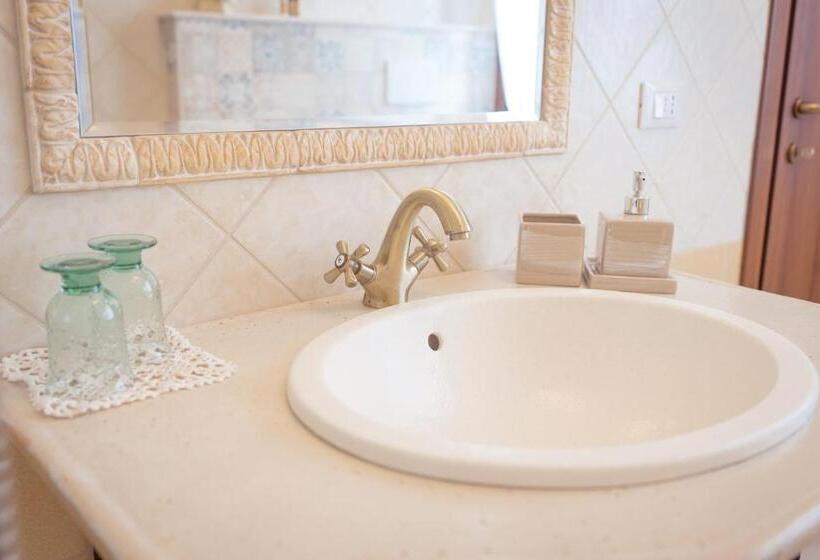 スタンダードルーム, Agrib&b Corte Burchio