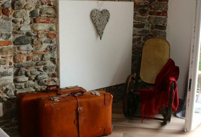 غرفة قياسية رباعية, La Piccola Corte Malpensa, 8 Minuti D Auto