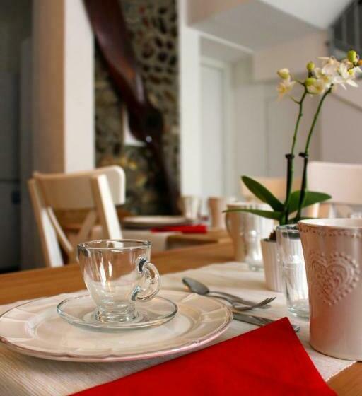 غرفة سوبيريور مطلّة علي الحديقة, La Piccola Corte Malpensa, 8 Minuti D Auto