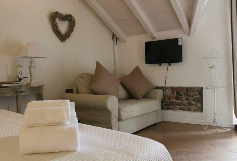 수피리어 룸 가든 전망, La Piccola Corte Malpensa, 8 Minuti D Auto