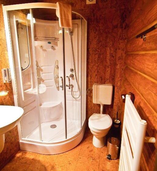 标准间, Honor Villa