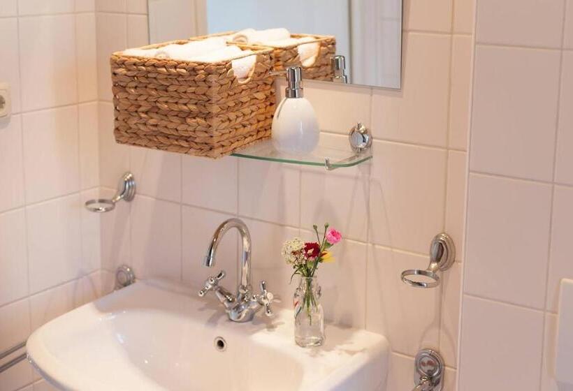 חדר סטנדרט נוף לגינה, De Oude Pastorie Macharen