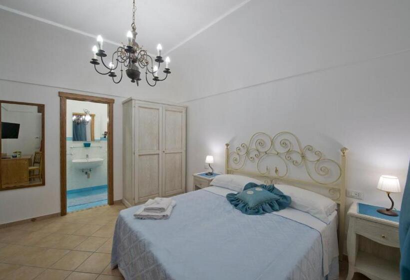 带露台的标准房间, Il Casale Del Generale