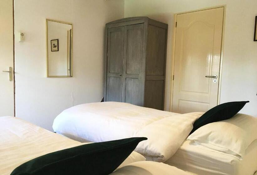 חדר משפחתי, Domaine Les Filloux