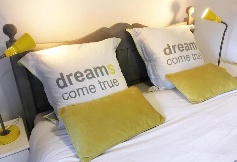 חדר משפחתי, Domaine Les Filloux