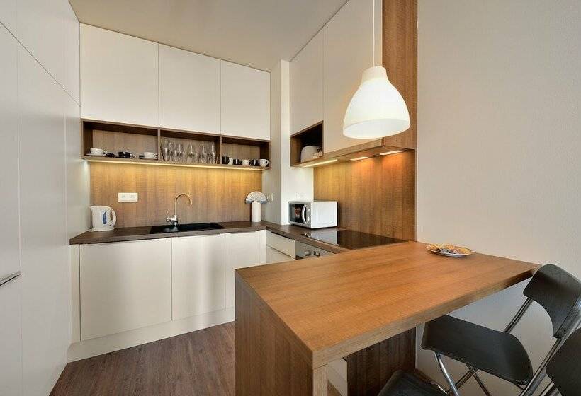 آپارتمان اکونومی 1 خوابه, Apollis Business & Budget By Ambiente