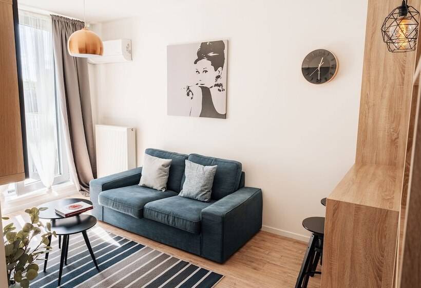 آپارتمان اکونومی 1 خوابه, Apollis Business & Budget By Ambiente