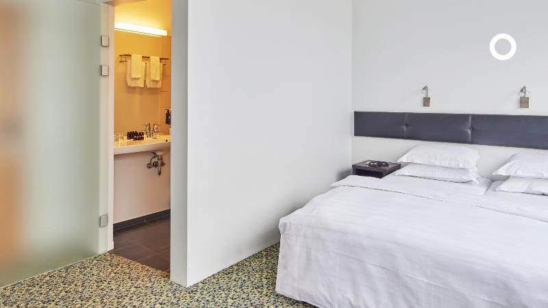 エクゼクティブルーム, Center Hotels Plaza