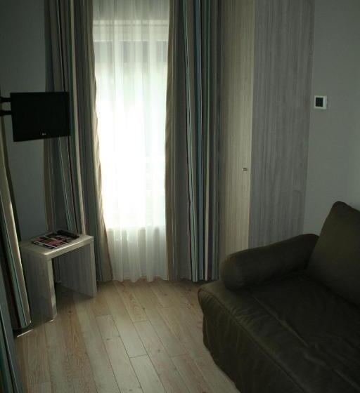 Индивидуальный Номер Interior, Antinea
