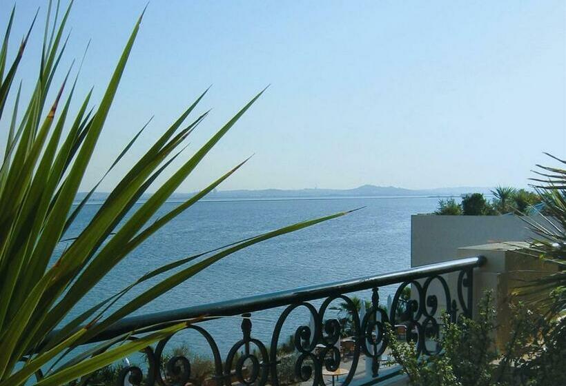 سوییت جونیور با بالکن, Barcelo Concorde Les Berges Du Lac