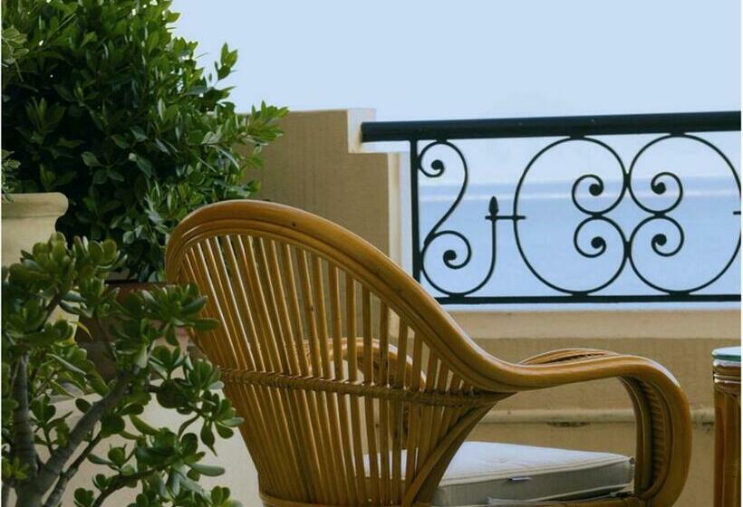 سوییت جونیور, Barcelo Concorde Les Berges Du Lac