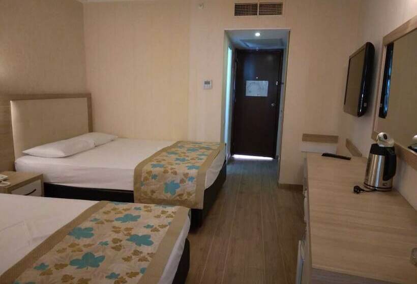 Suite Familiar, Cender