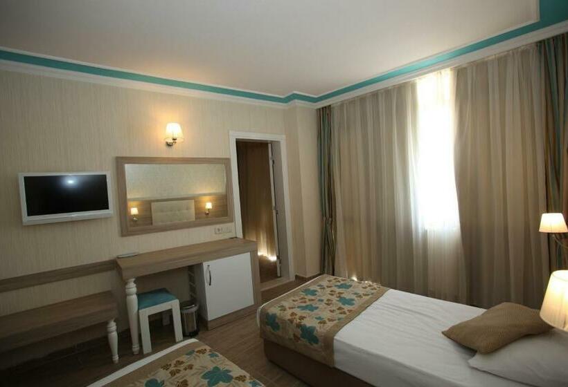 Quarto Familiar, Cender