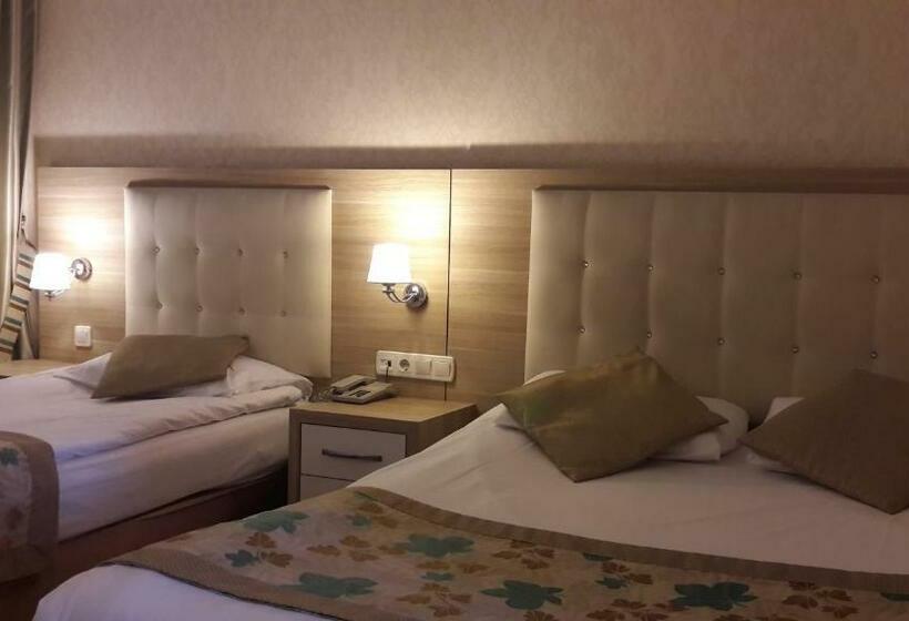 Quarto Triplo Standart, Cender