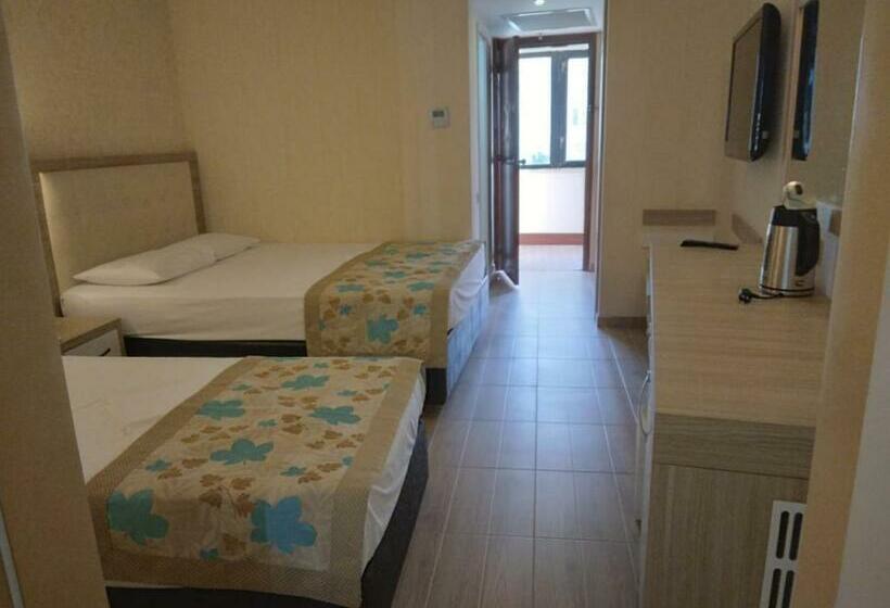 Suite Familiar, Cender