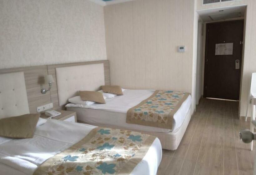 Suite Familiar, Cender