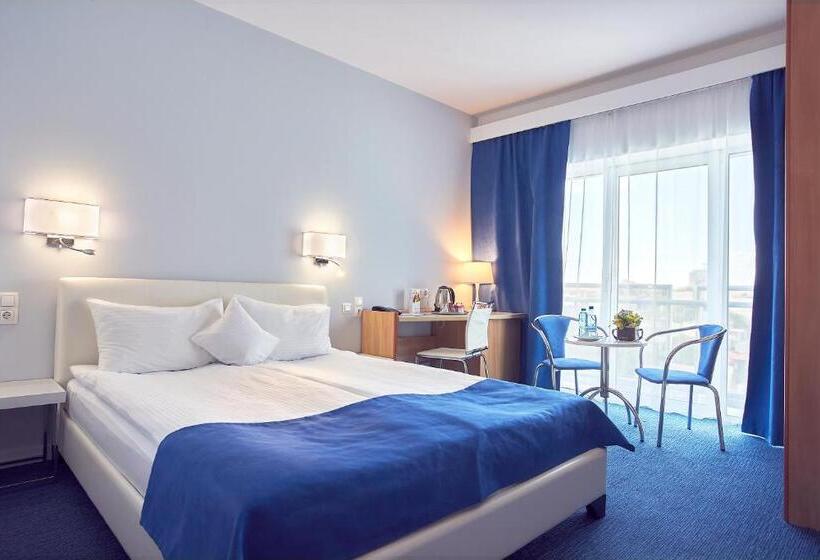 Номер Стандарт, Continental Forum Constanta