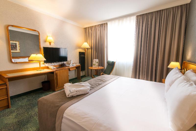 اتاق اجرایی, Holiday Inn Skopje, An Ihg