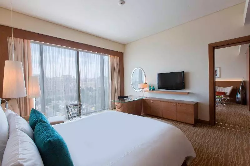 سوئیت اجرایی با چشمانداز دریا, Jw Marriott Absheron Baku