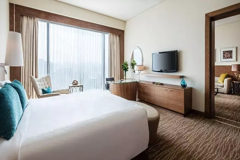 سوئیت اجرایی با چشمانداز دریا, Jw Marriott Absheron Baku