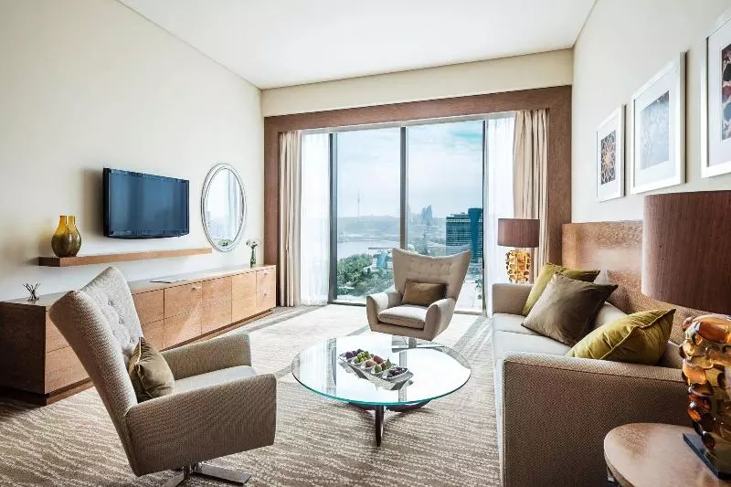 سوئیت اجرایی با چشمانداز دریا, Jw Marriott Absheron Baku