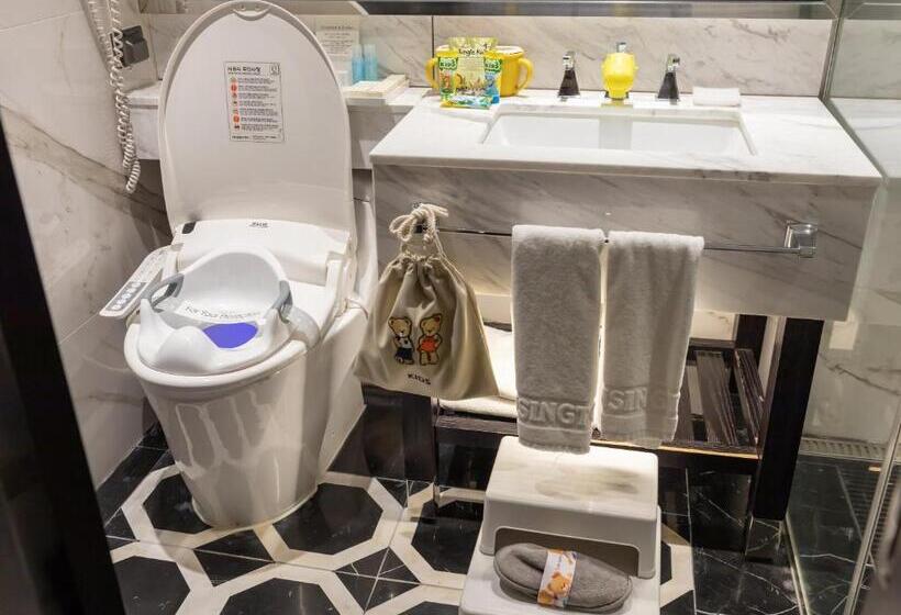 חדר סטנדרט עם מיטת קינג, Kensington Hotel Yeouido