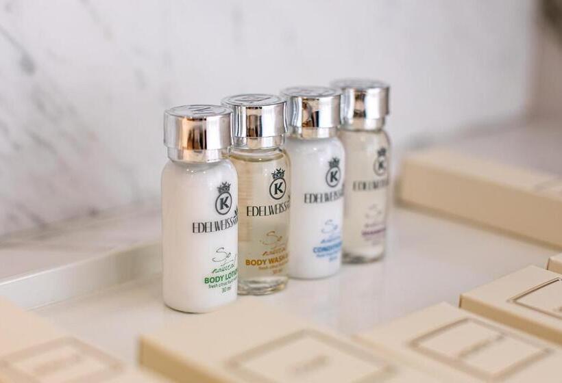 Стандартный Номер Нижний Этаж, Kensington Hotel Yeouido