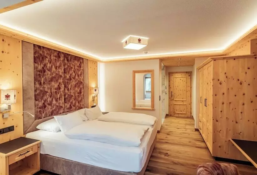 デラックスルーム, Neuhintertux